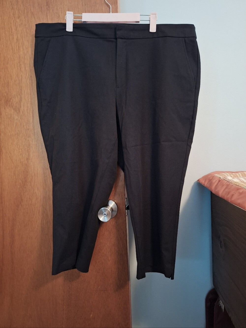 Time And Tru Black Stretch Capris Tapered Leg Women's Size 20